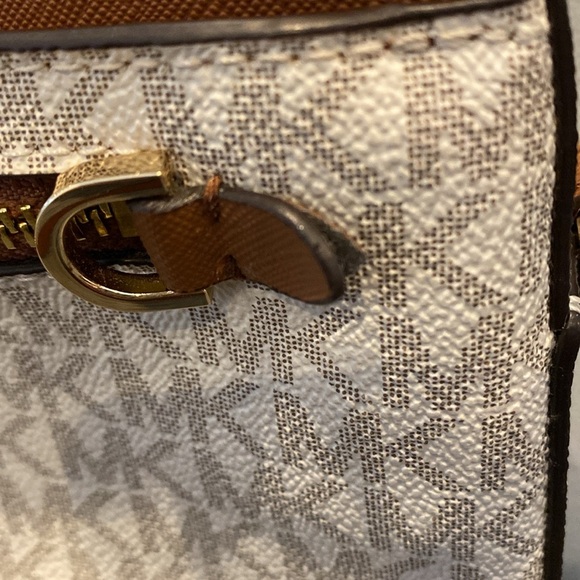 Michael Kors Crossbody Bag Signature MK Logo with Brown Leather Trim - Picture 10 of 10